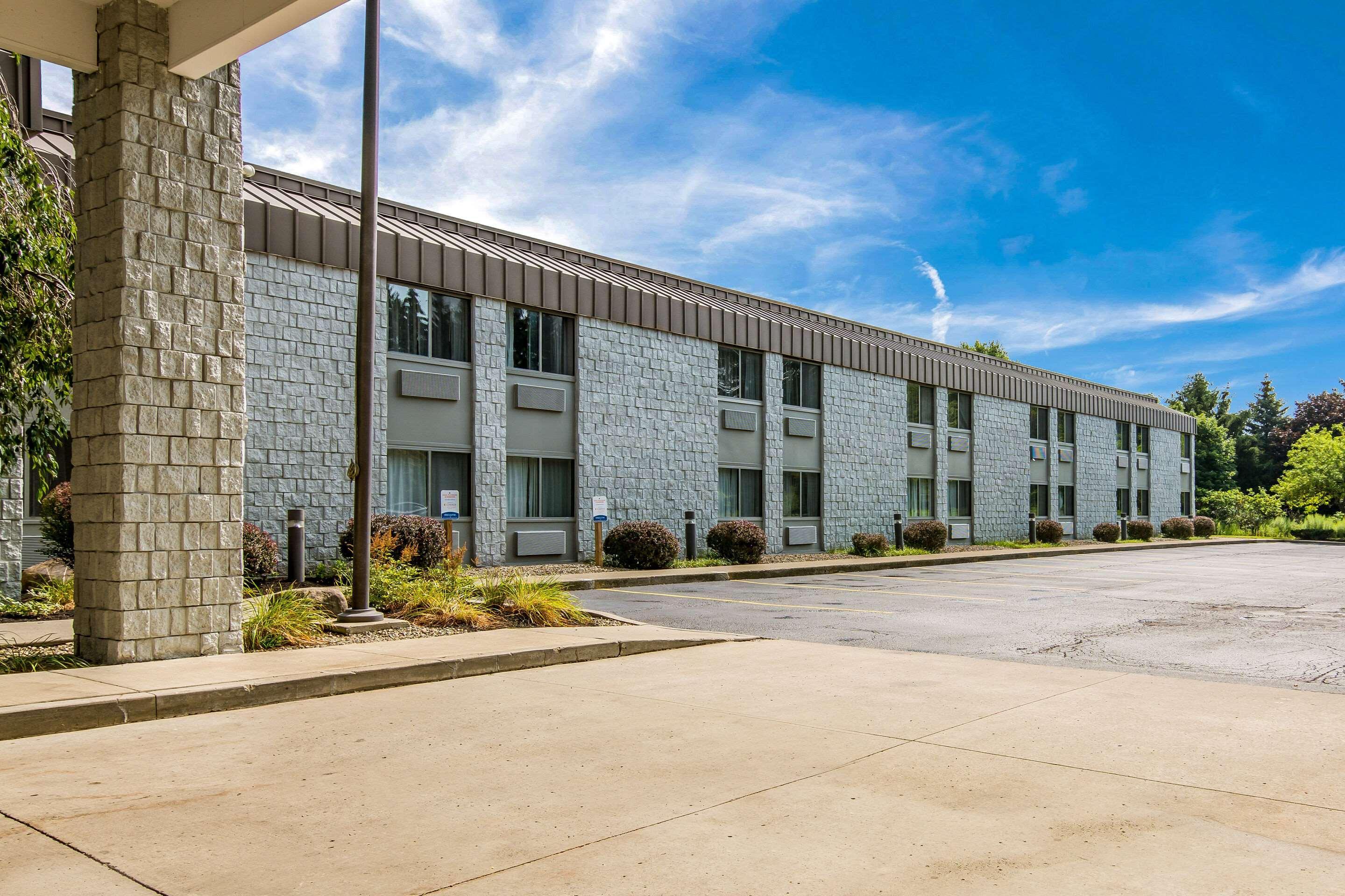 Clarion Pointe Jamestown - Falconer Exterior foto